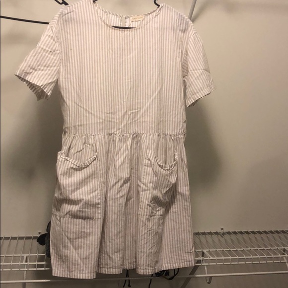 Selling in bundle or each item in $3.00 - Picture 3 of 7